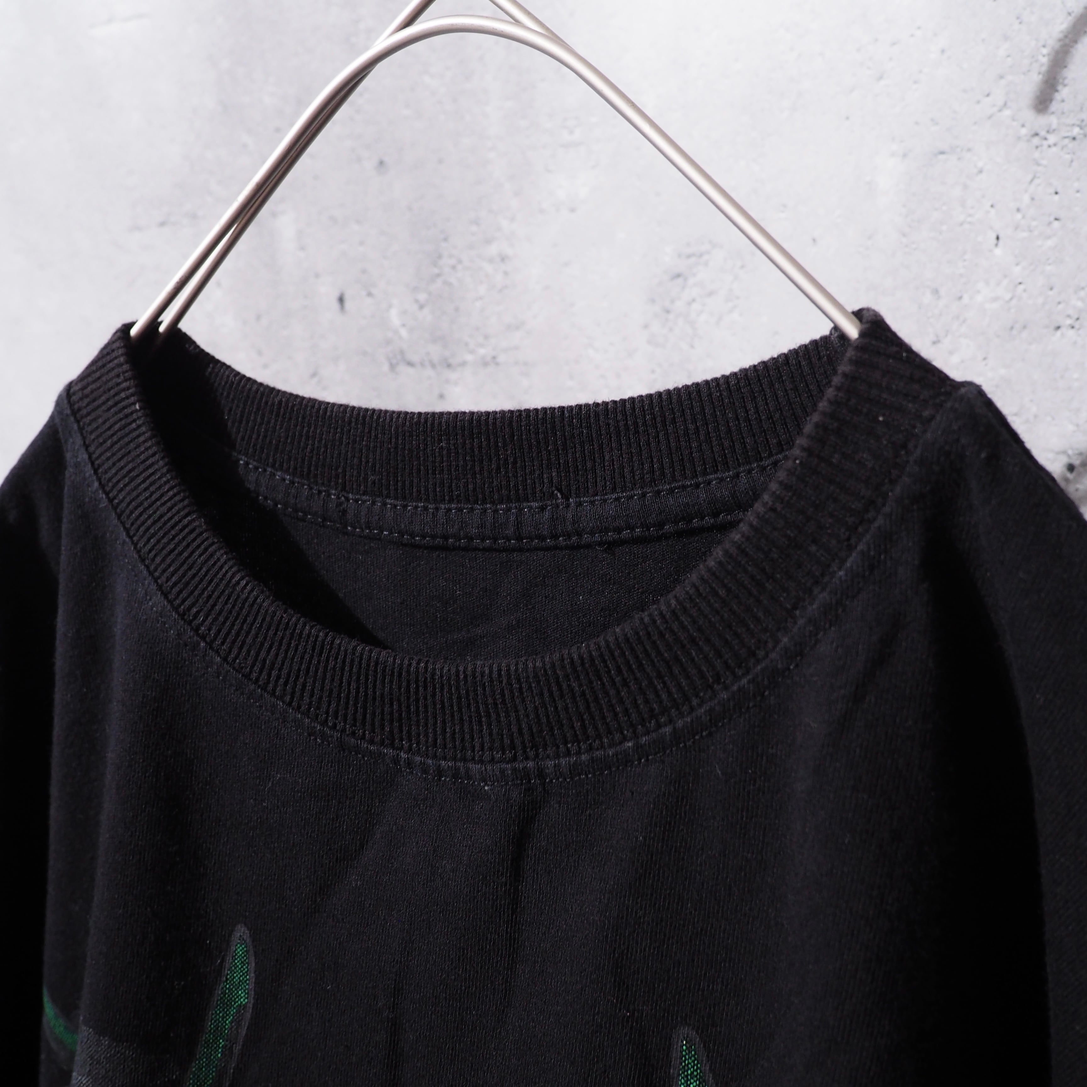 ” Broken heart ” Paint printed Long sleeve loose Tee