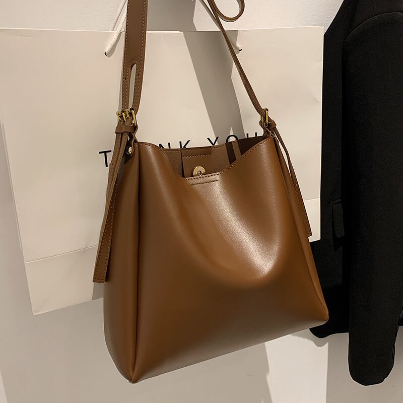オータムウィンター 秋物 冬物 メッセンジャーバッグ Tiancai_Wing_Bag19282695474