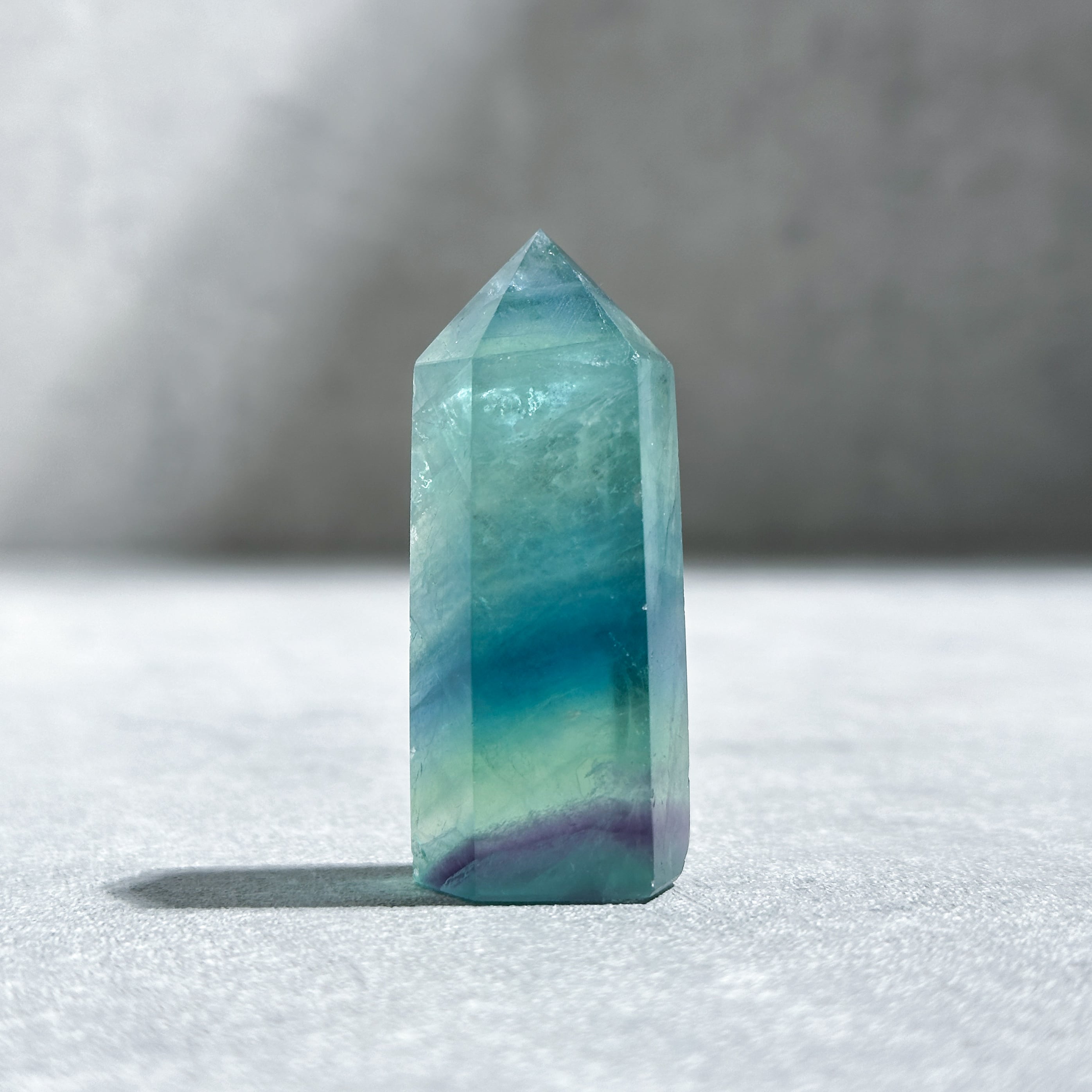 虹◎レインボーフローライト タワー型61◇ Rainbow Fluorite ◇天然石