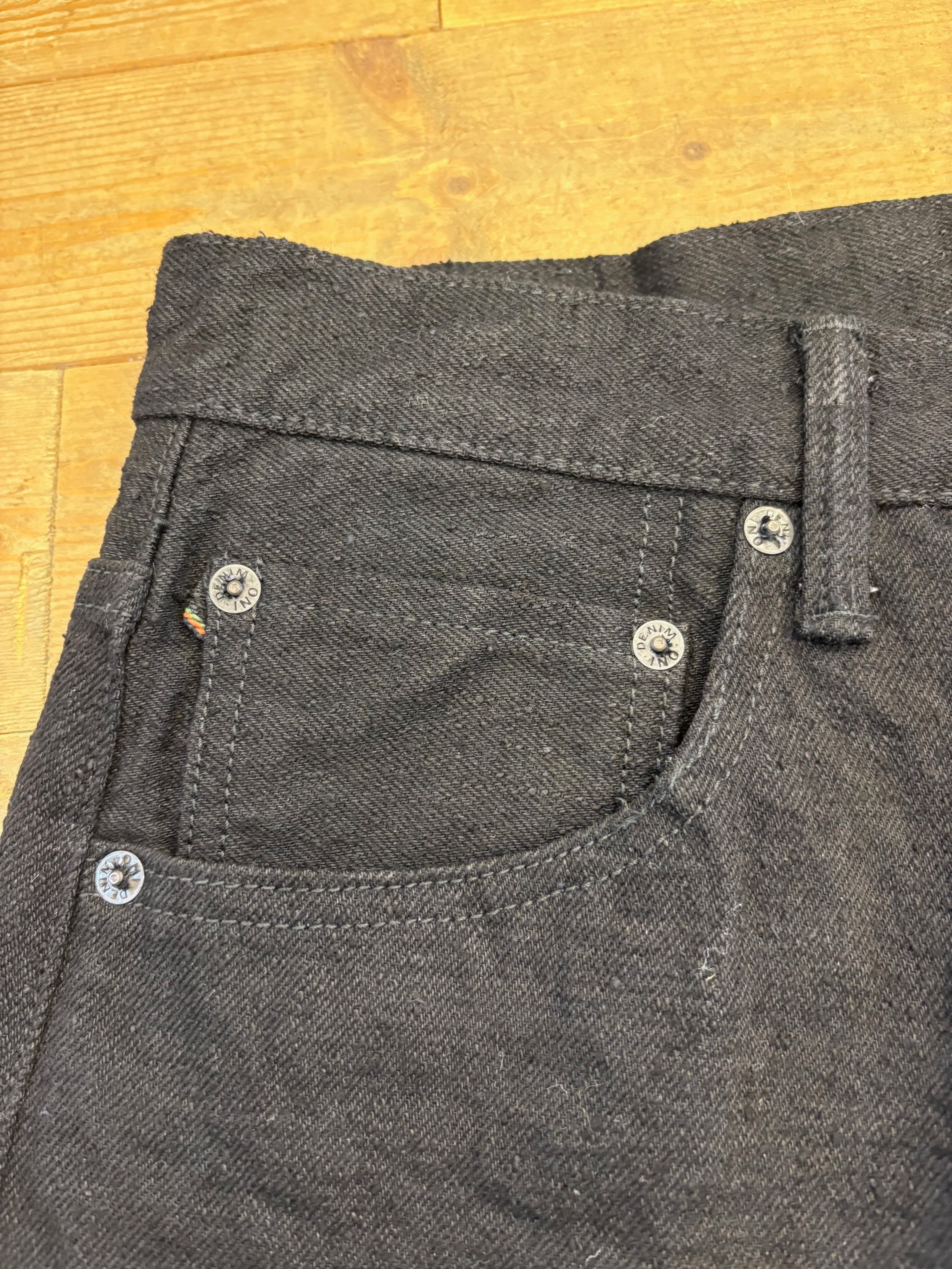 鬼デニム ONI DENIM 902 CCD-BKBK 15oz Crushed Concrete Denim BLACK