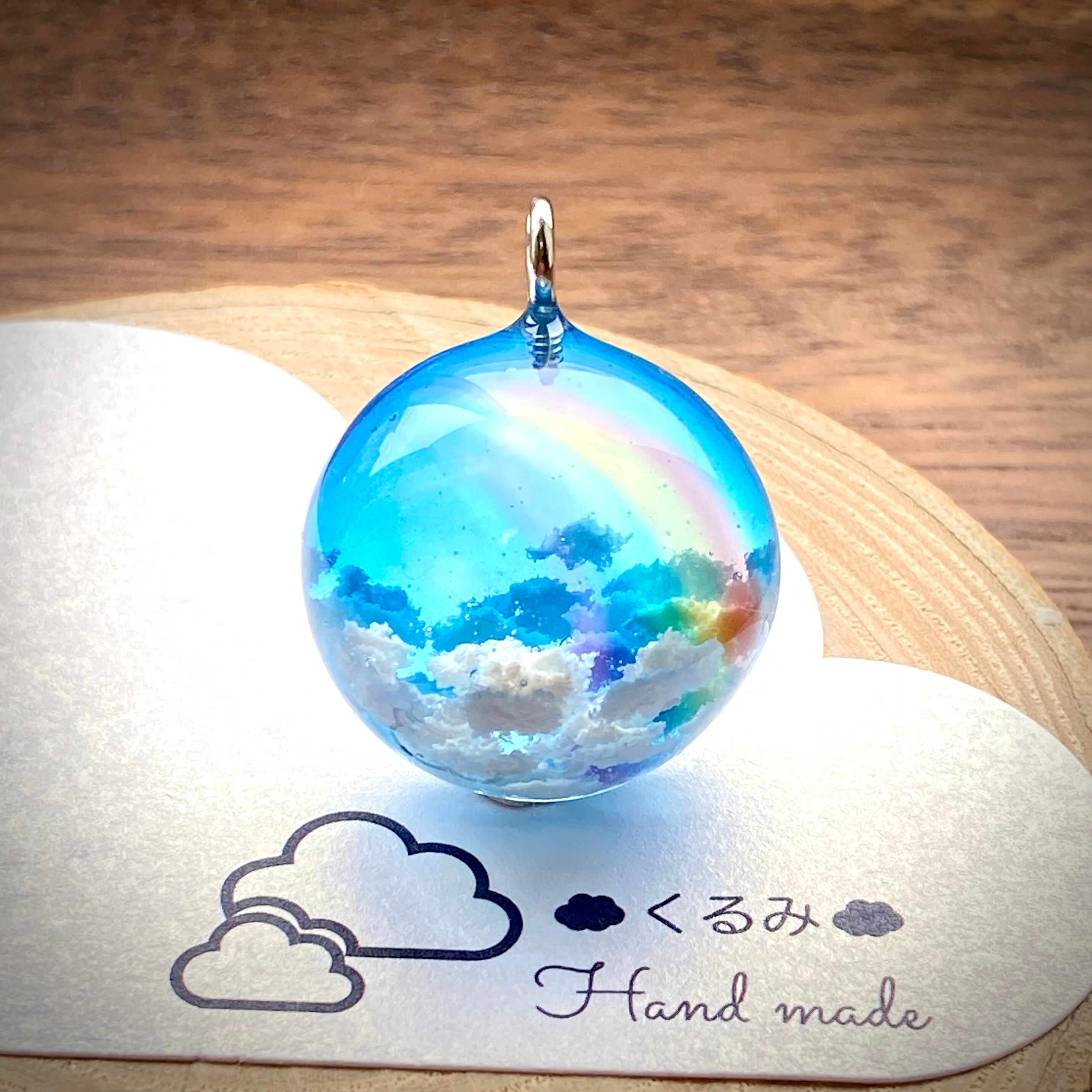 半球の雲レジン 青空にかかる虹 A