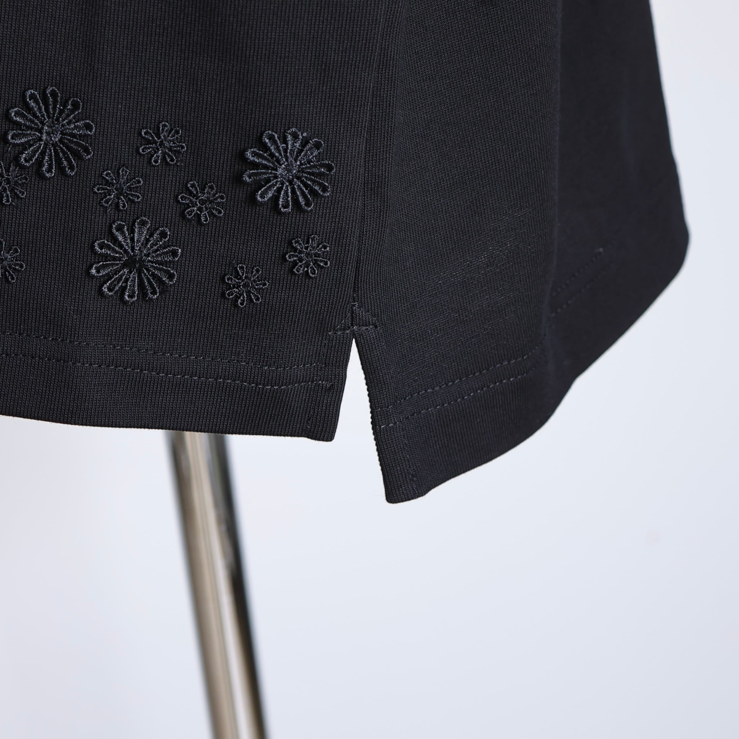 GPG-543 Garden Tee | gypsohila
