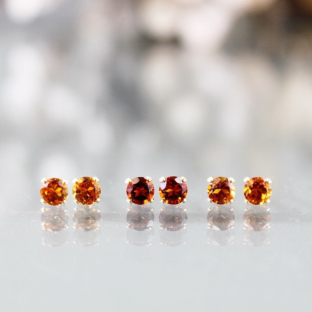 希少石｜マデイラシトリンのひと粒ピアス｜4mm｜11月誕生石｜選べる