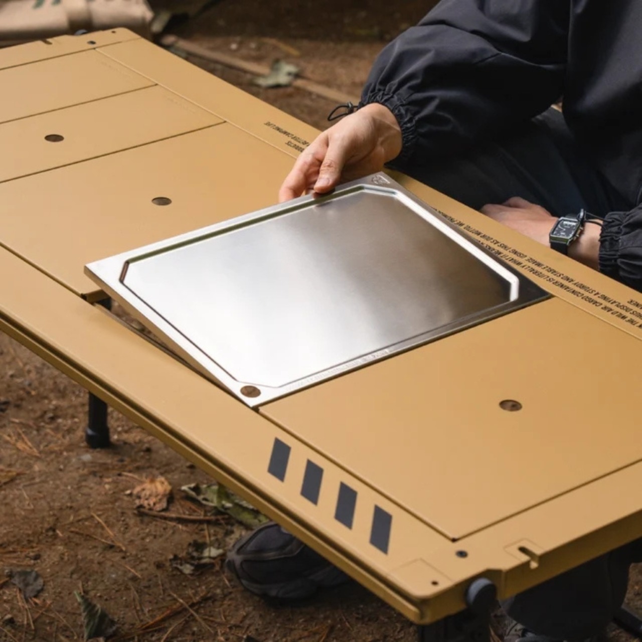 CLEAN CUTTING BOARD