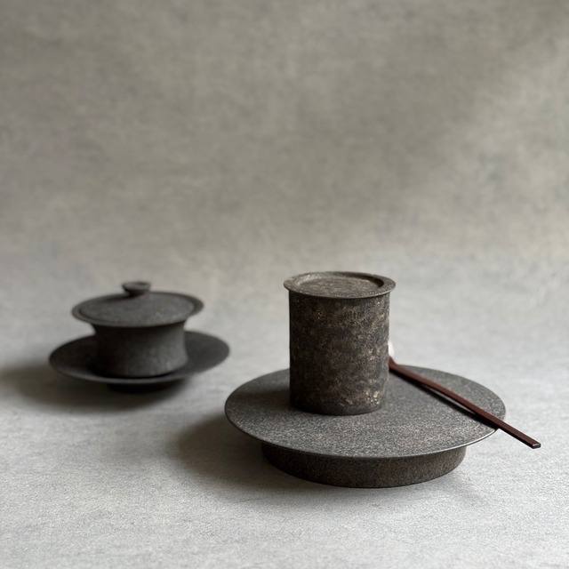 大中和典   台皿