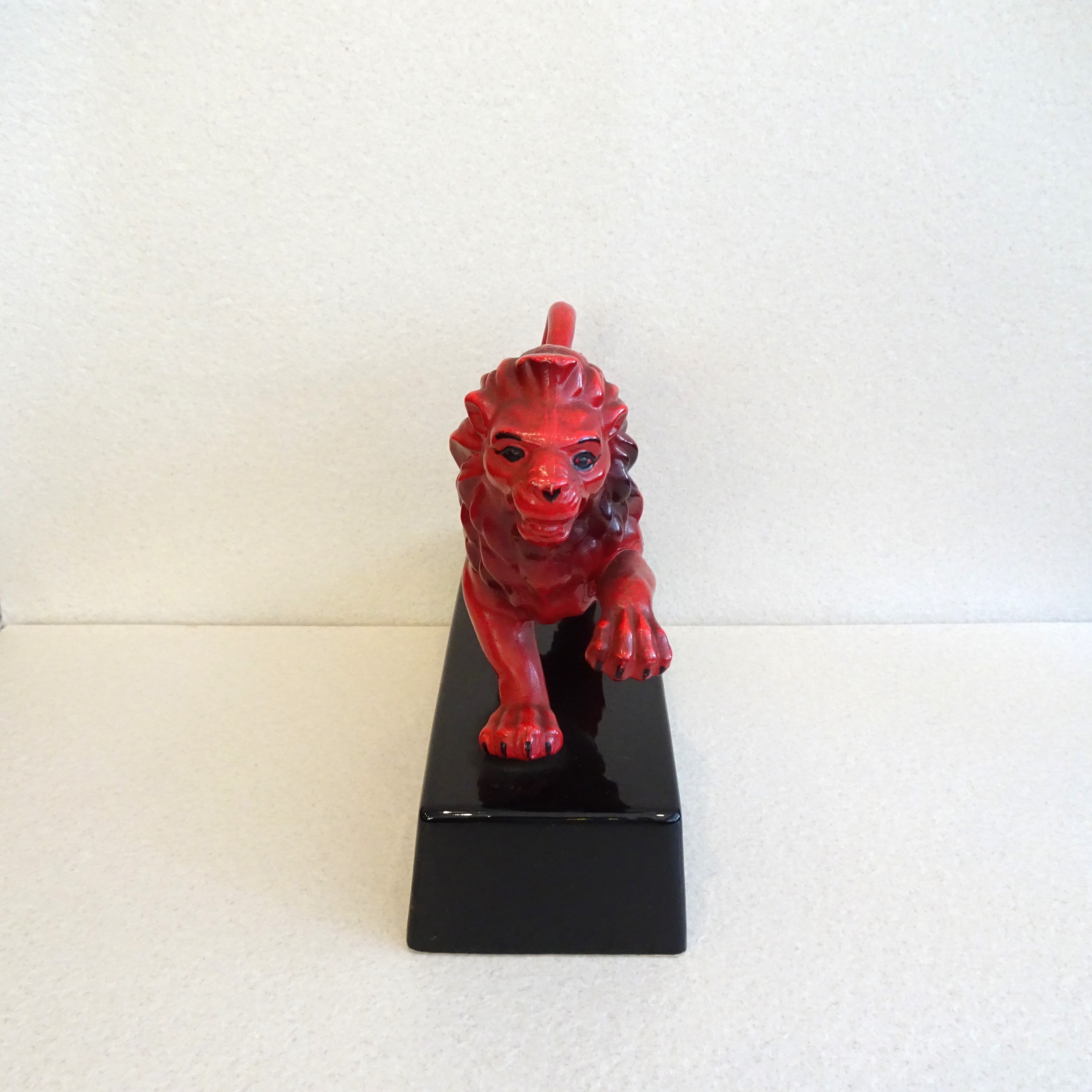 BOOTH'S GIN ライオンのオブジェ | 純喫茶家具の村田商會