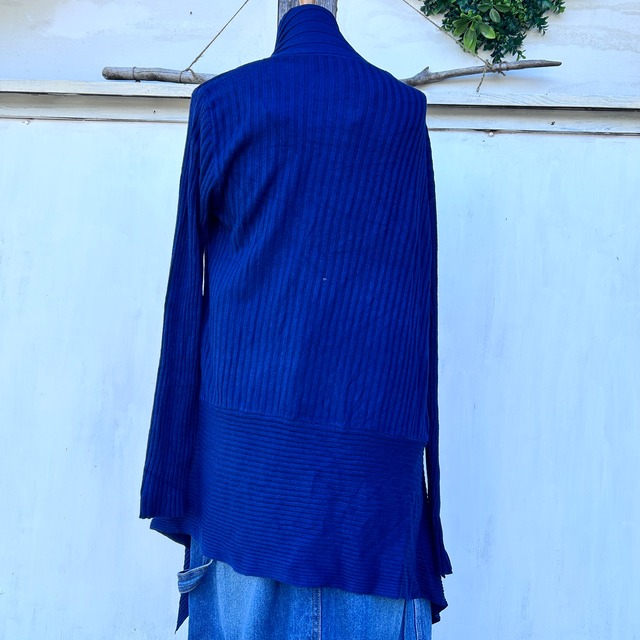 リブ編みニット変形カーディガン