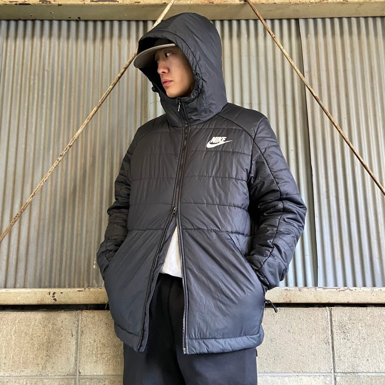 Nike ナイキ フード付き パッファージャケット パーカー 中綿入り メンズl 古着 ブラック 黒 ナイロンジャケット Cs29a 30 Cave 古着屋 公式 古着通販サイト