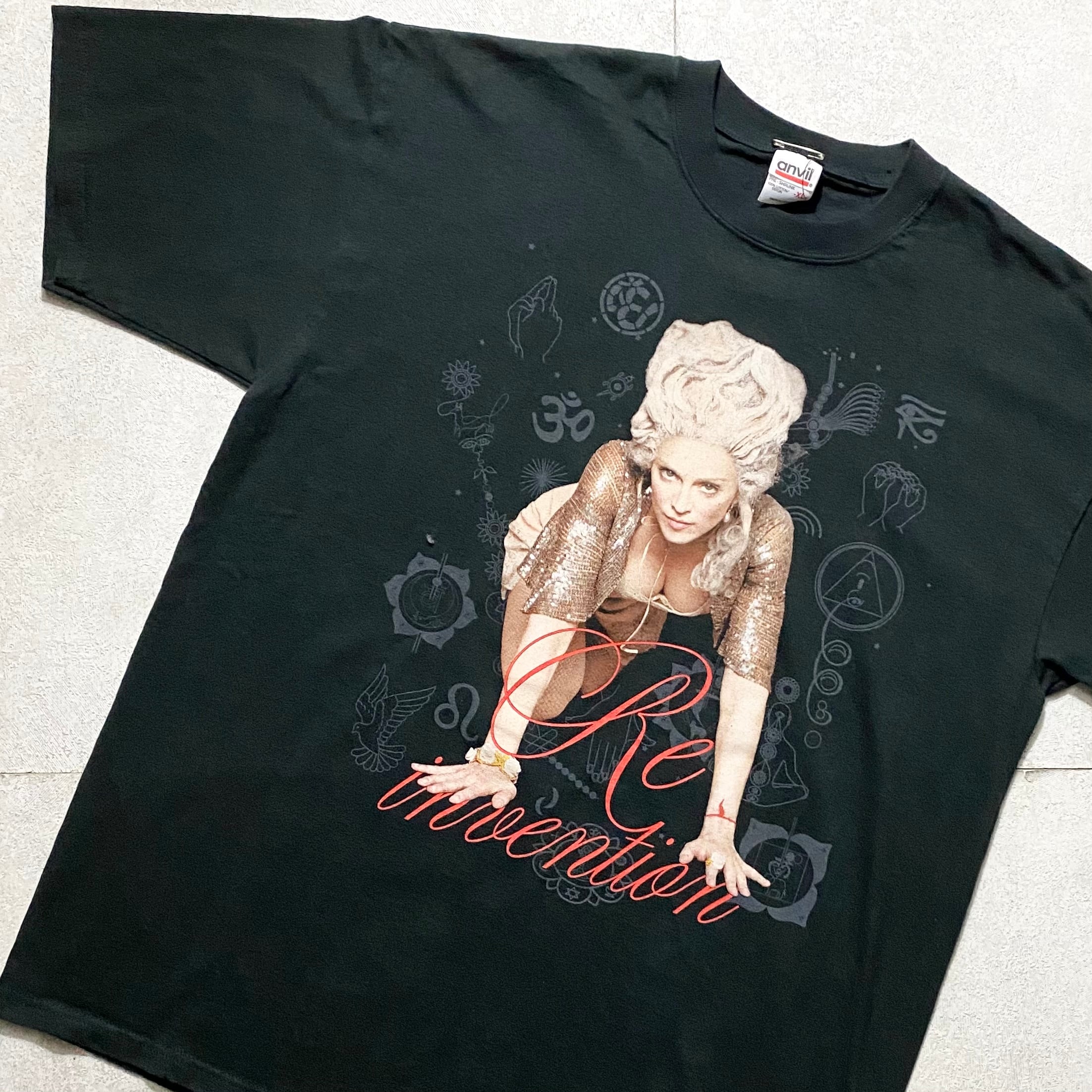 2004's MADONNA music tee “re invention tour” | NOIR ONLINE
