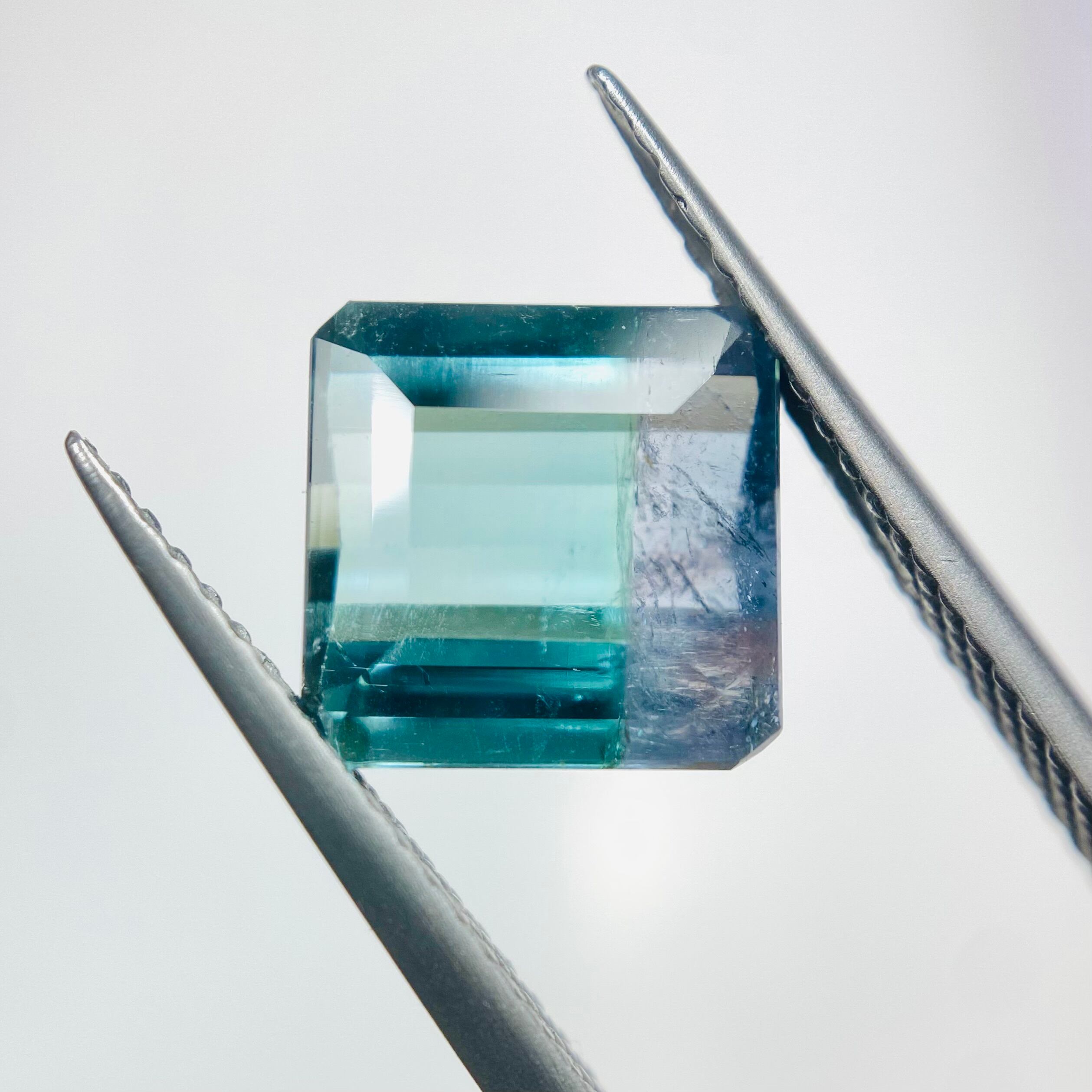 爽やかなバイカラートルマリン