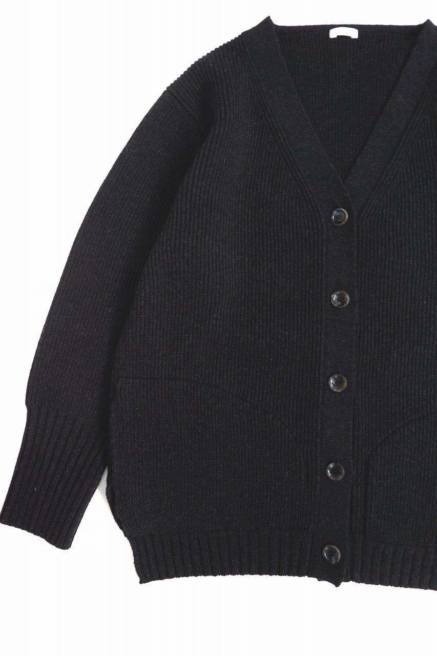 Hand Framed V-Neck C/D