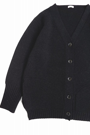 Hand Framed V-Neck C/D