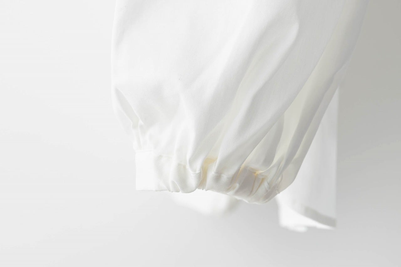 中村江里子セレクト アヴェクデュクレ バルーンブラウス（ホワイト