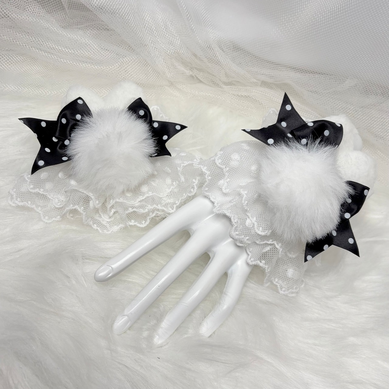 ♡【全5色】MAID うさぎさん付きドット柄リボンカフス/お袖留め black ♡