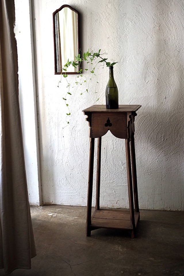 展示行き着く台-antique wood display stand