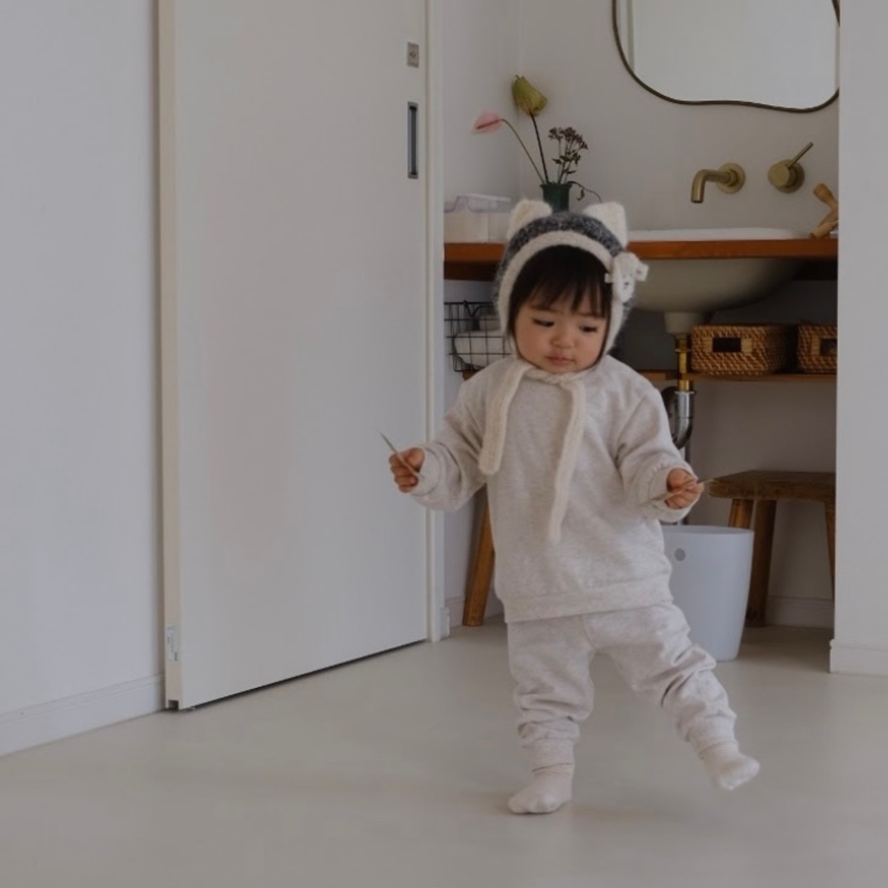 【AW26 / ご予約】GANG OF KIDS / CAT BONNET
