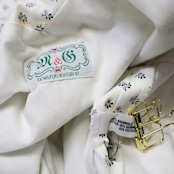 フォークダンス 衣装 ワンピース ドレス ホワイト系 花柄 小花柄 白 紫 緑 フリル リボン チロリアン カントリー ボタン かわいい 華やか 爽やか ダンス衣装 イベント ステージ パープル系 グリーン系