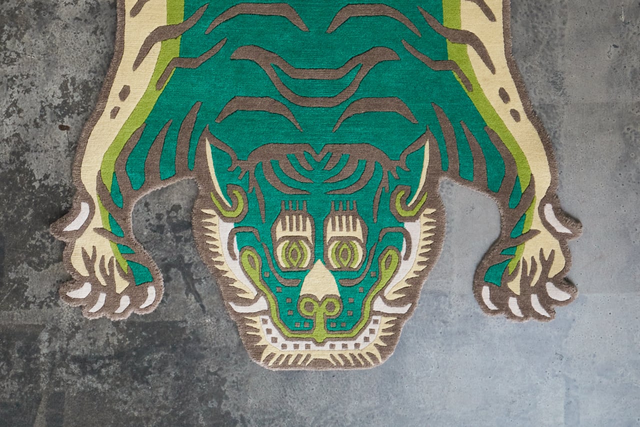 Tibetan Tiger Rug 《Lサイズ•ウール・オリジナル3・サファリグリーン