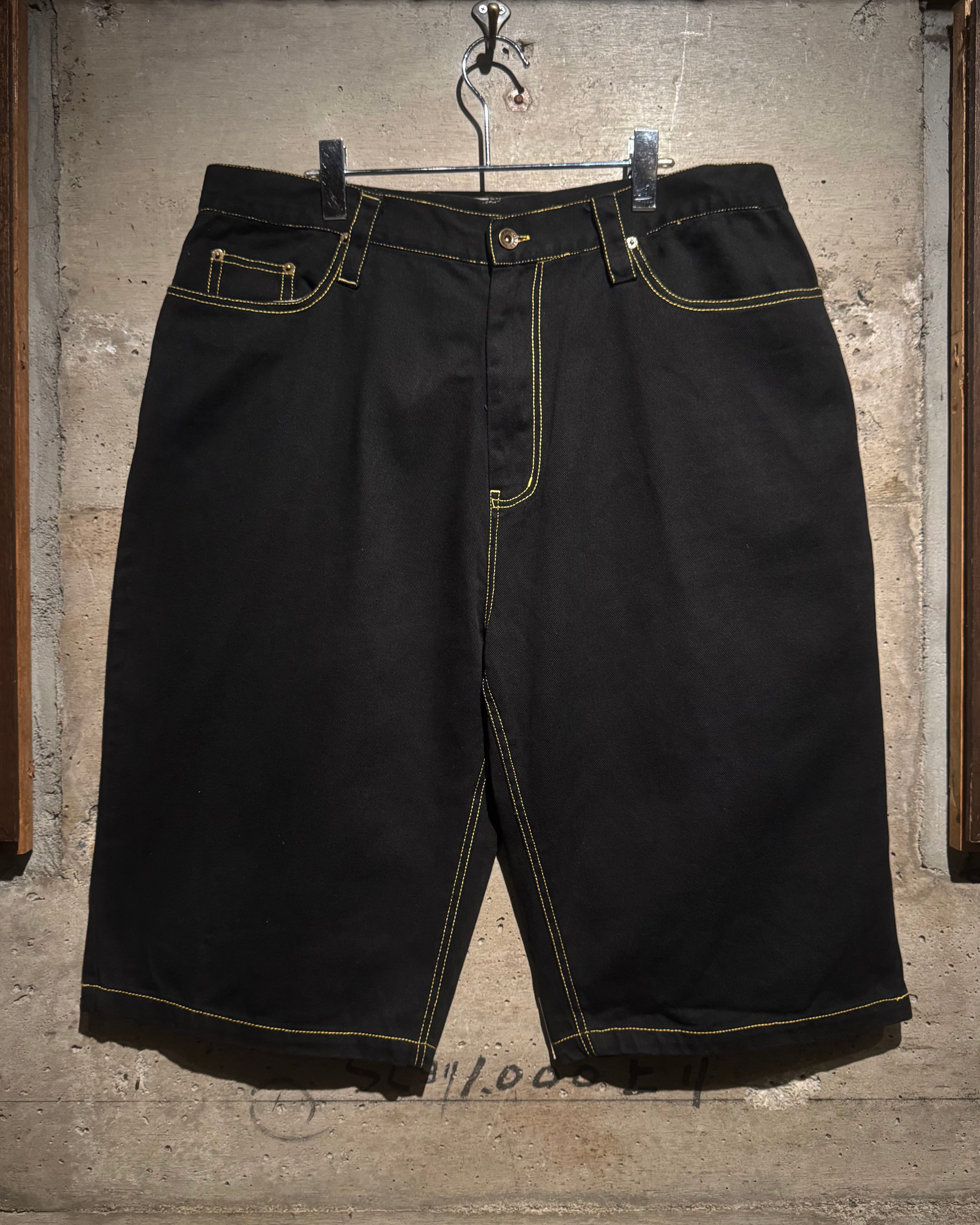 ゴリさん Caka】“RED MONKEY COMPANY” Special Embroidery Baggy Denim Shorts