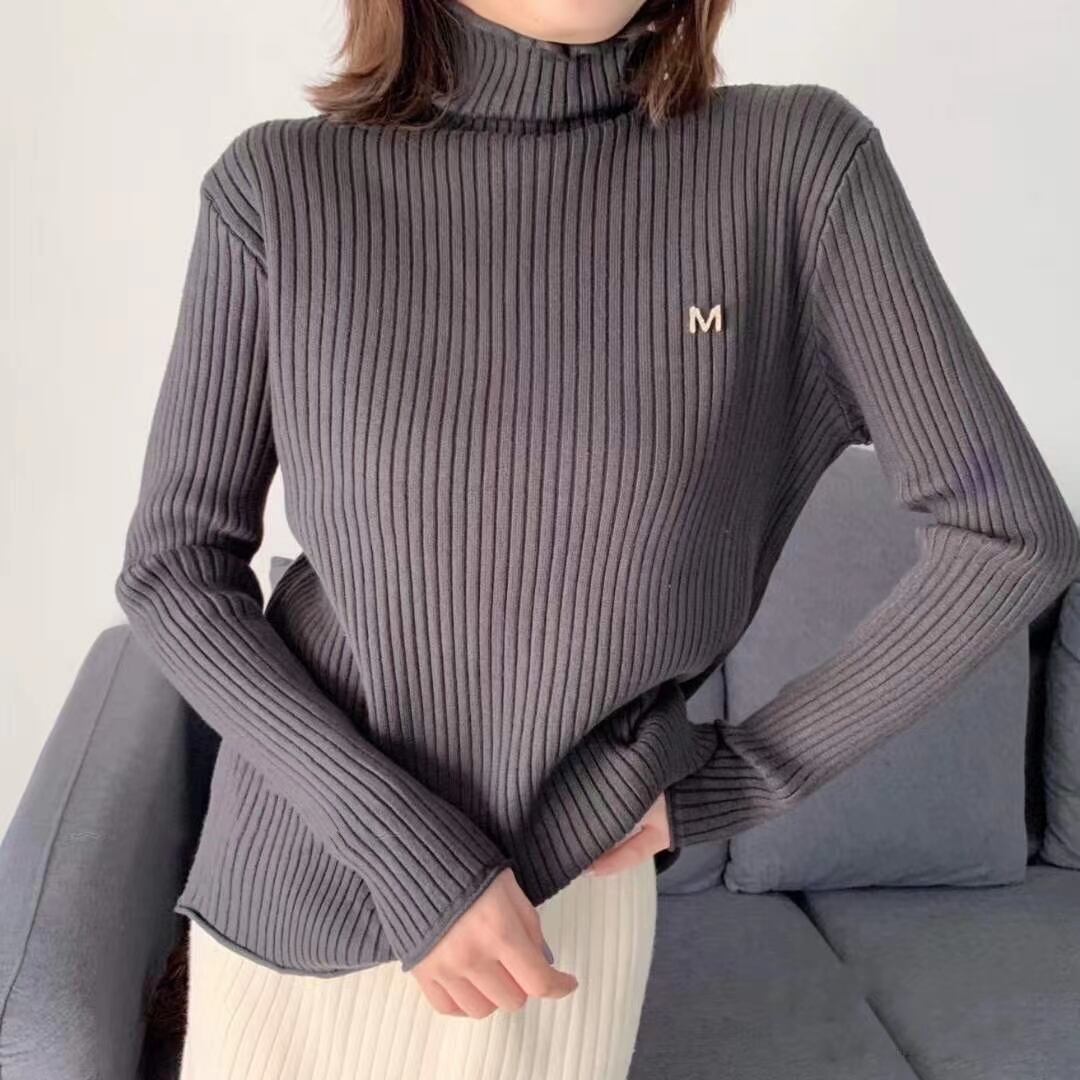 Mバッジ リブタートルニット AJ111-029　