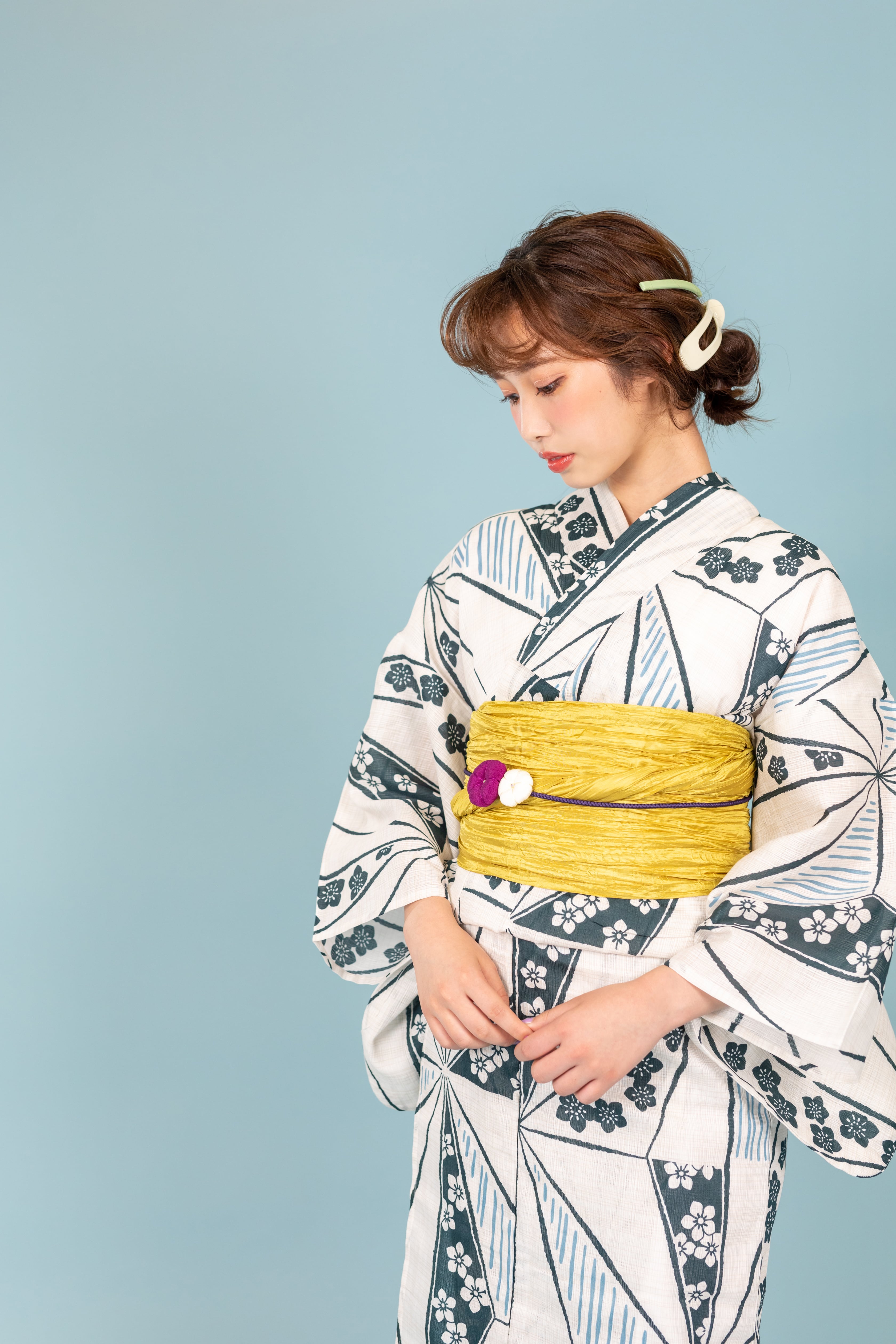 浴衣 単品（レトロ 麻の葉 桔梗 ミントグリーン 青緑 綿麻） | KIMONO