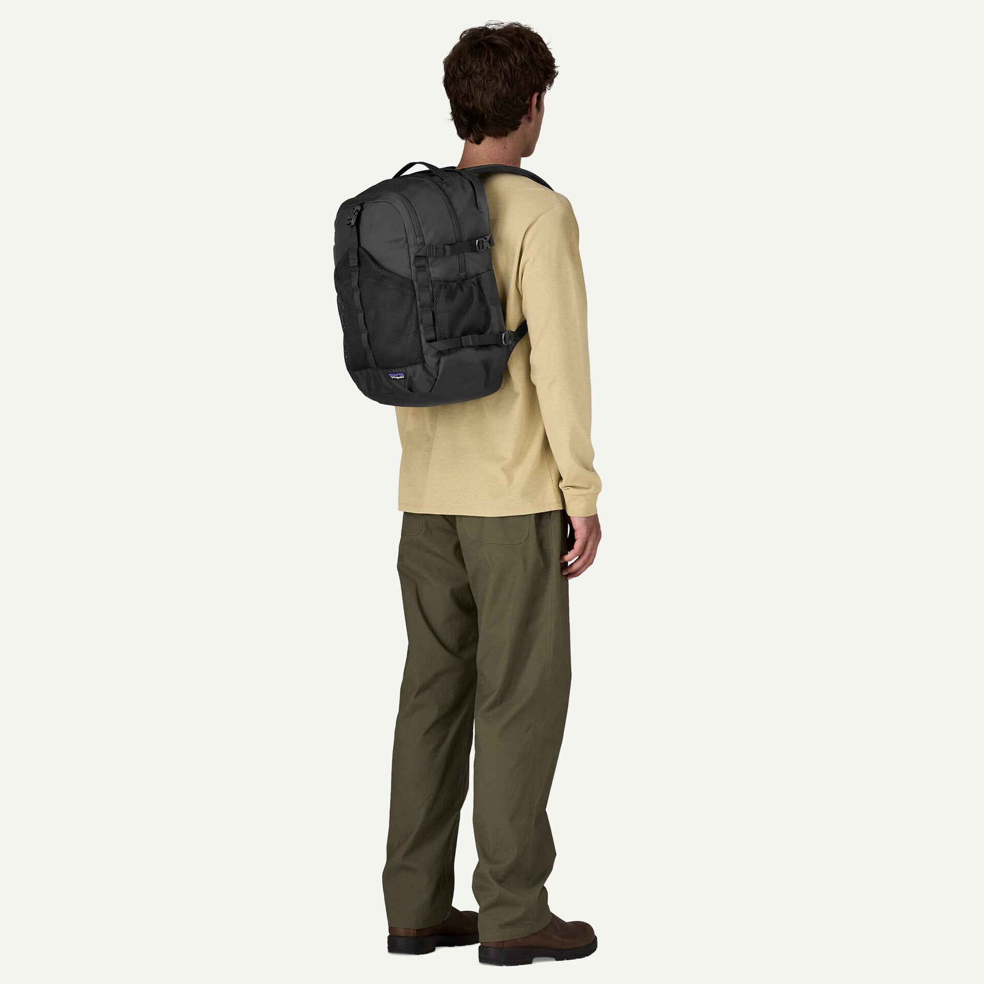 2026 NEW MODEL パタゴニア レフュジオ・デイパック 30L (カラー Black