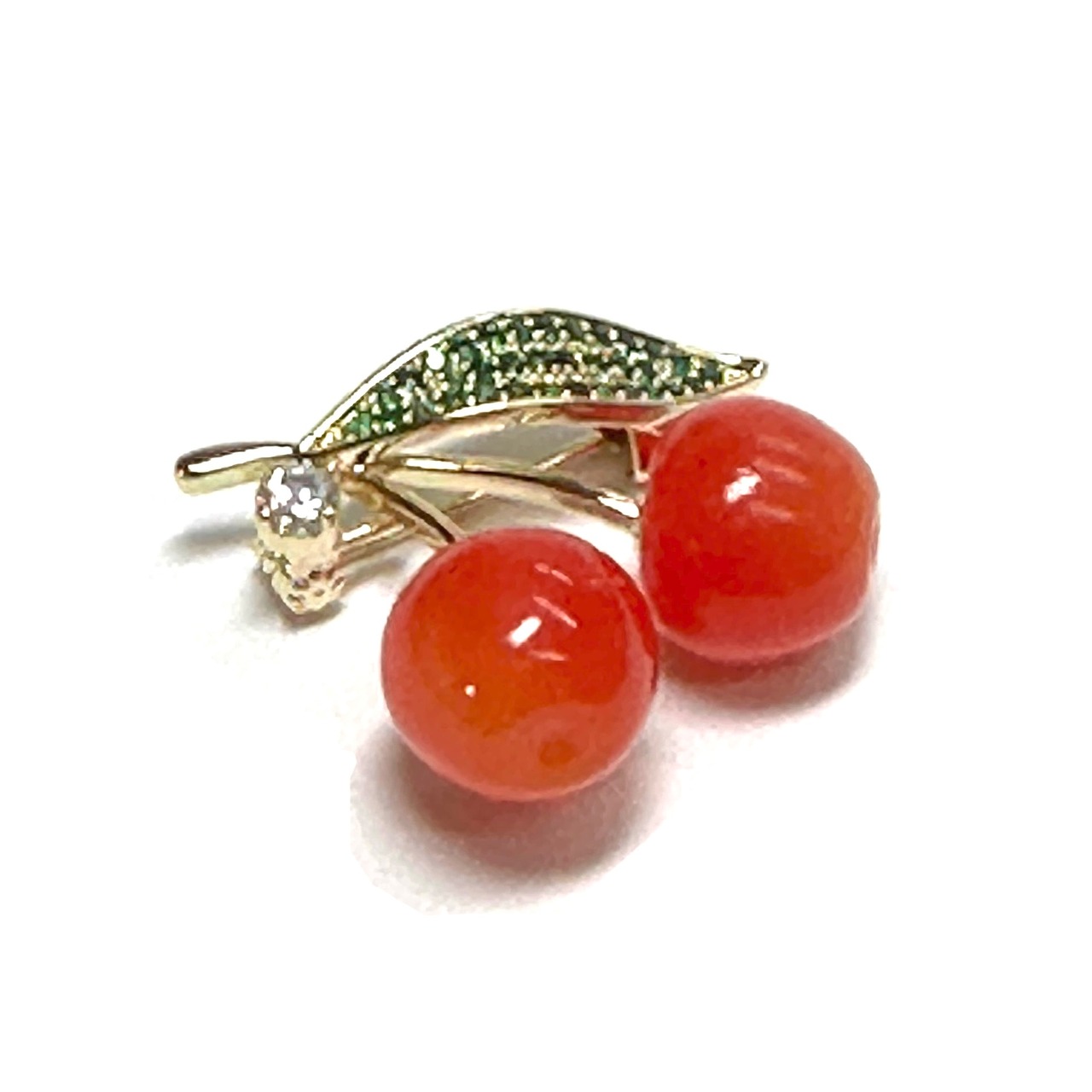 ブローチ　チェリー