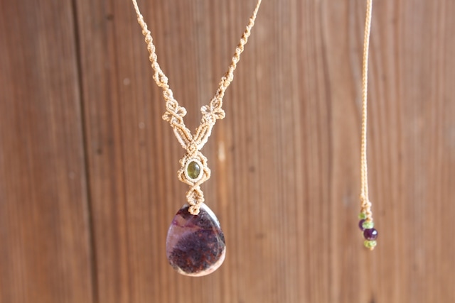 Inclusion amethyst & peridot micromaceame necklace