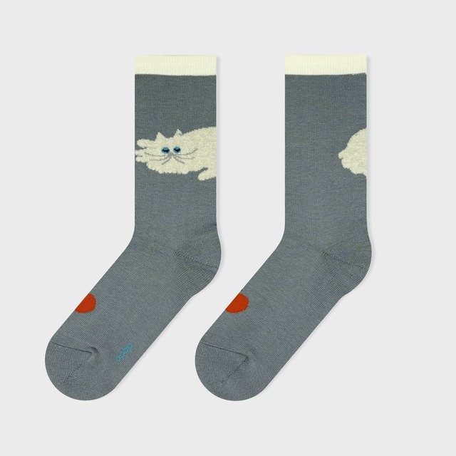 【UMAO】SOCKS  FLUFFY CAT & APPLE ふわふわの白猫と林檎 ソックス