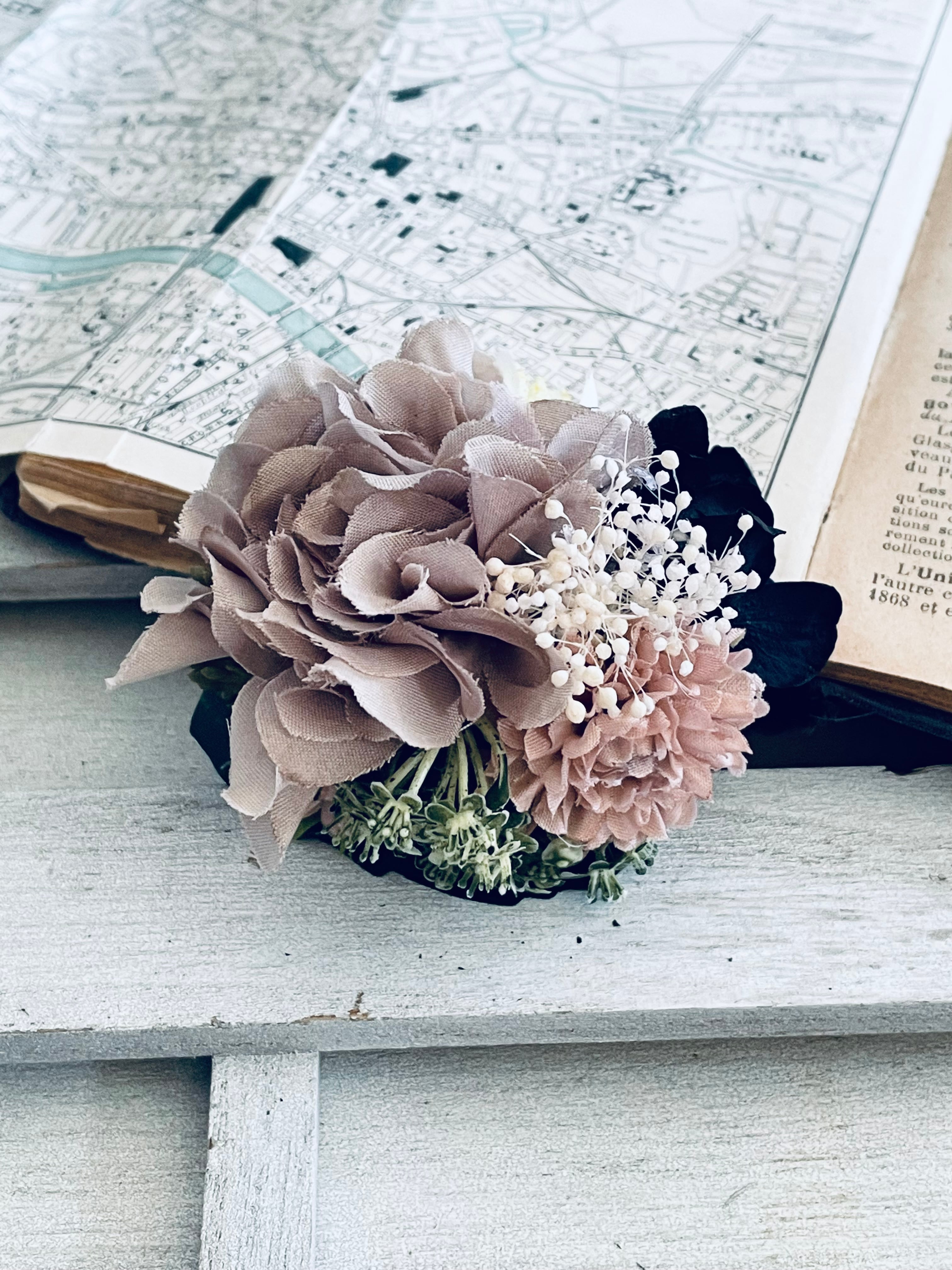 コサージュ | 京都宇治市プリザーブドフラワー ドライフラワー fleur