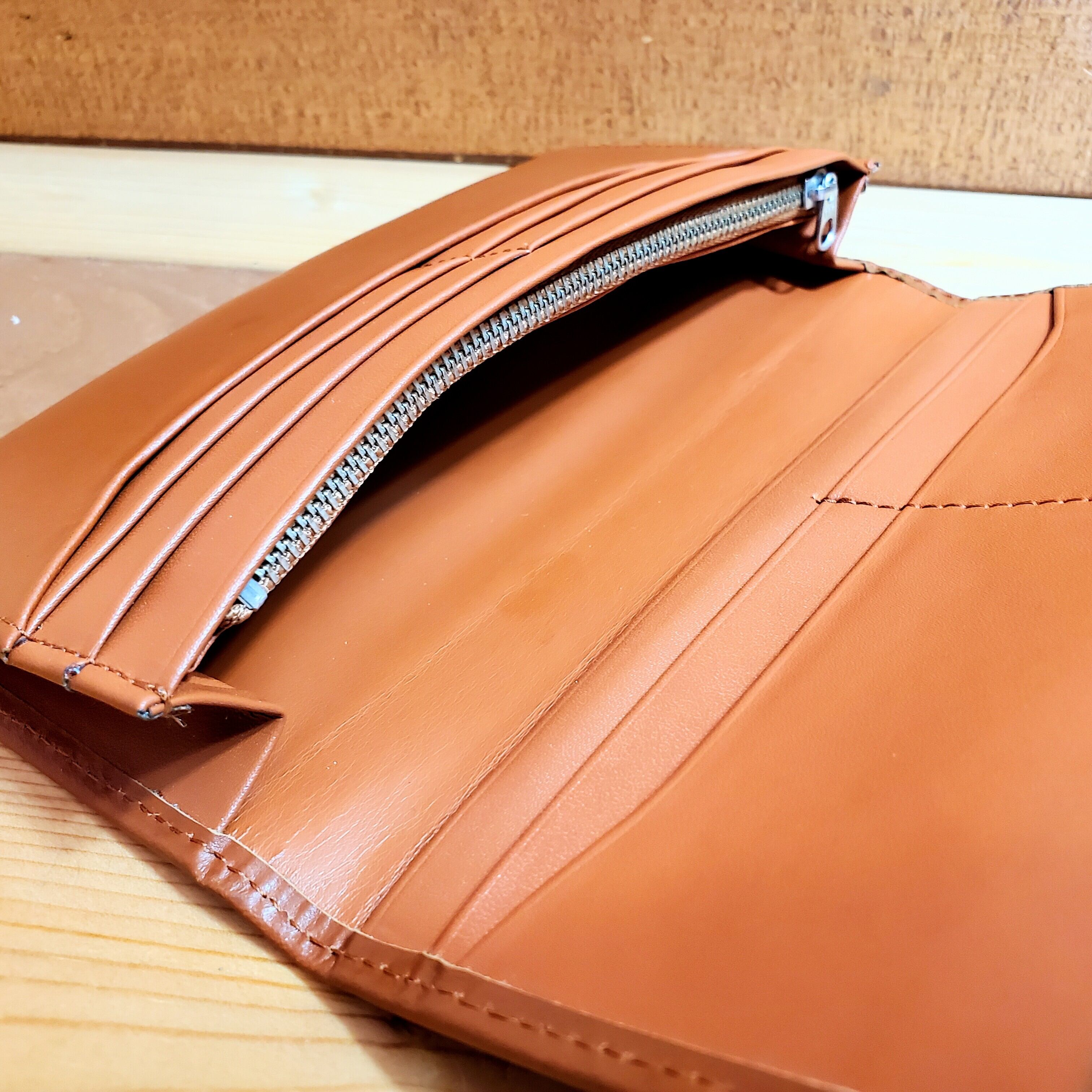 オイルレザーロングウォレット 銀面牛革長財布（bs-1904ブラウン