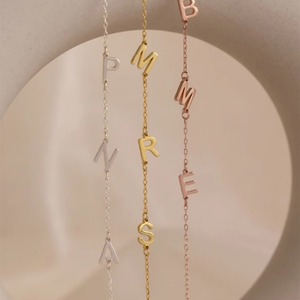 Raoネーム 名入れ サイドレターネックレス