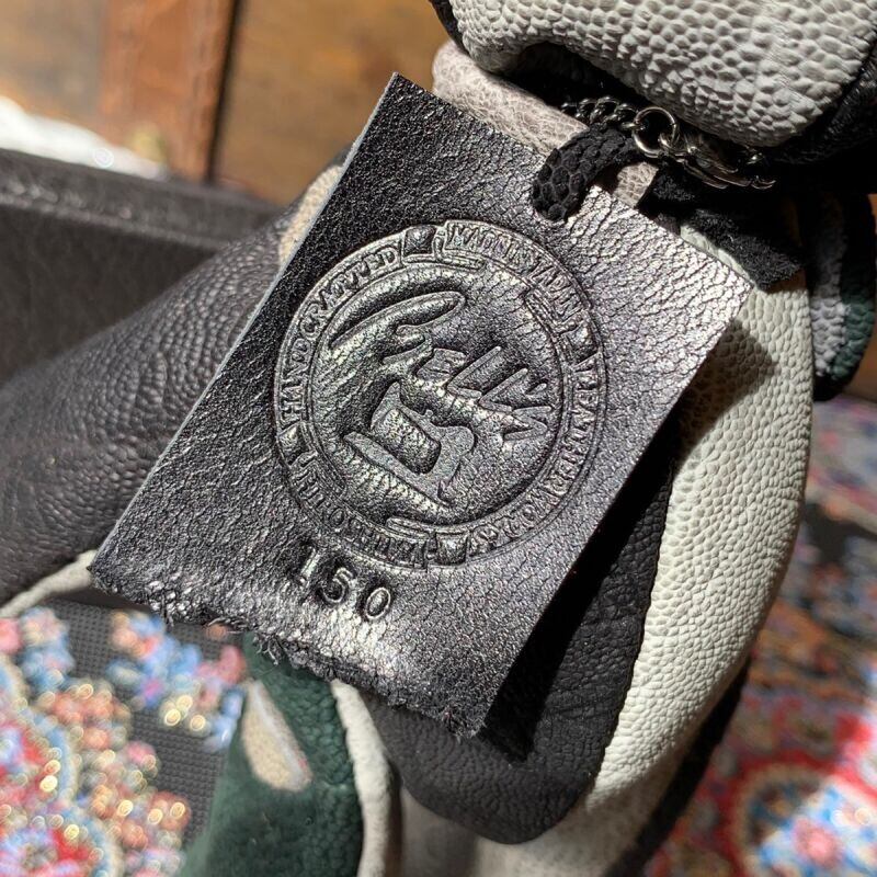 150体目の記念ベルズラビット ぬいぐるみマイスターが象革で製作した