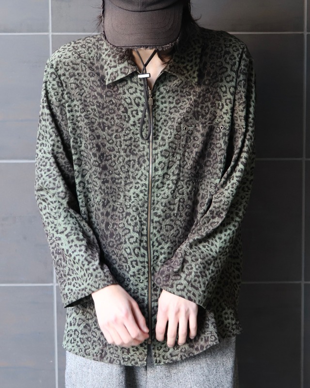 Leopard design zip-up blouson