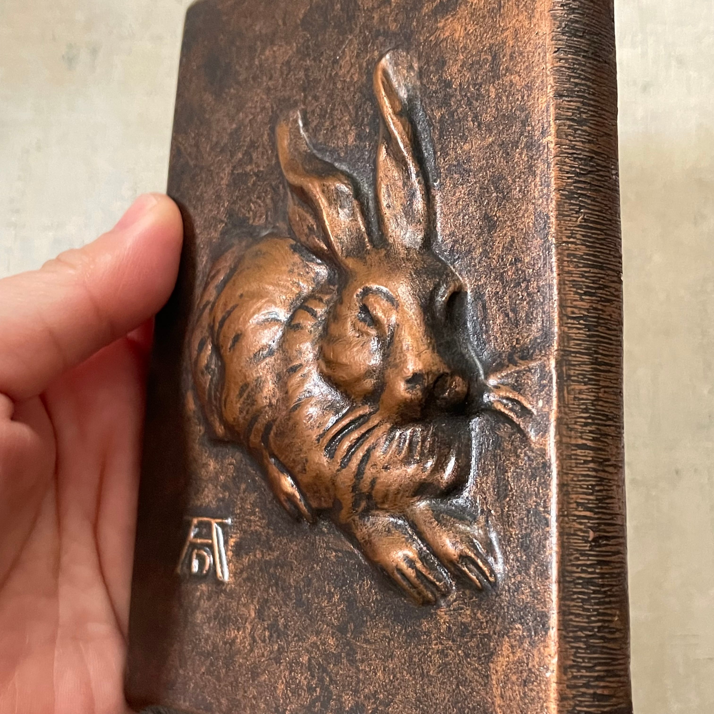 デューラーのうさぎの壁飾り | tsuitachi craft&brocante