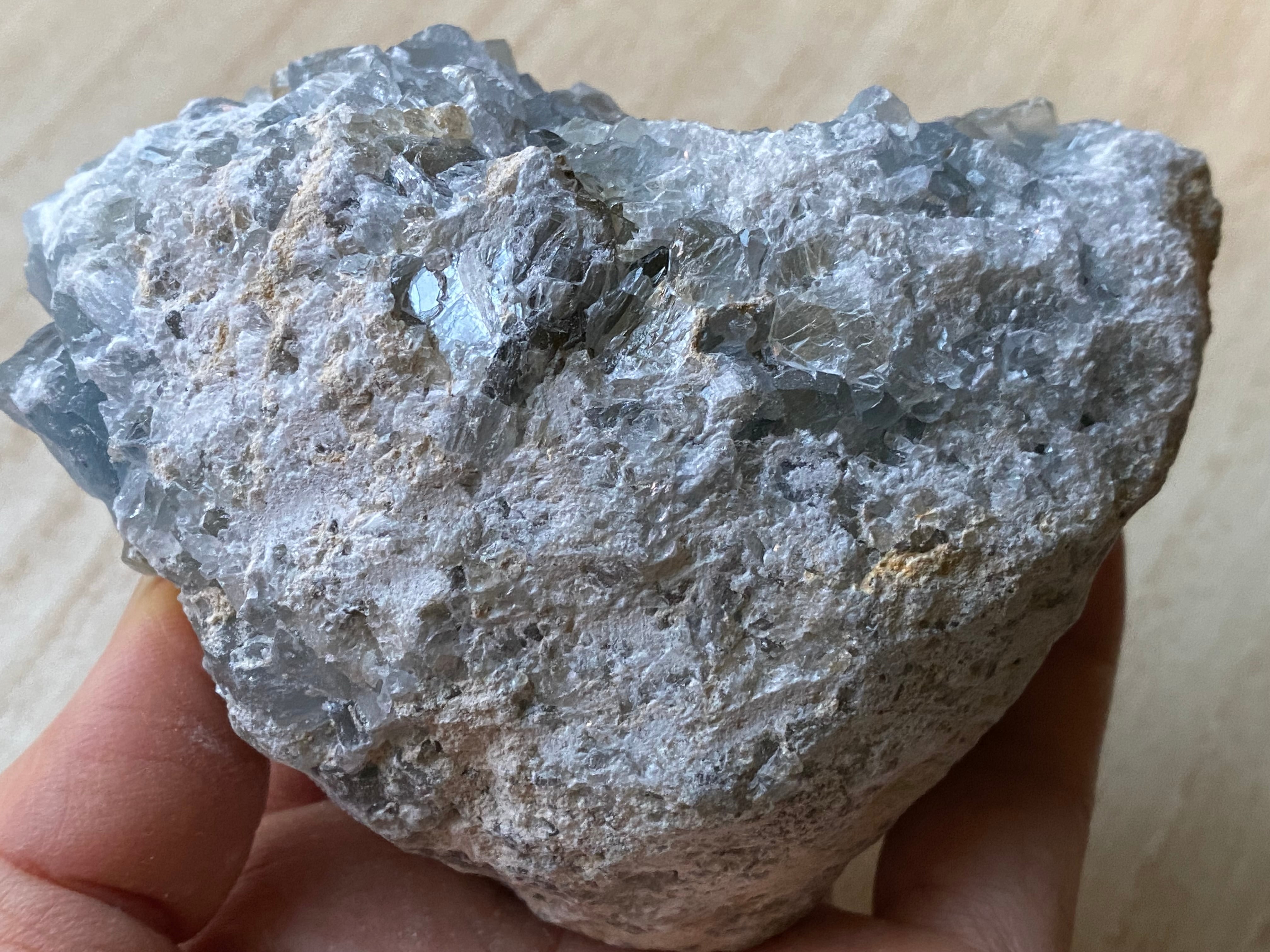 ☆ 可愛い！1.2kg！セレスタイト (天青石) ハート型原石