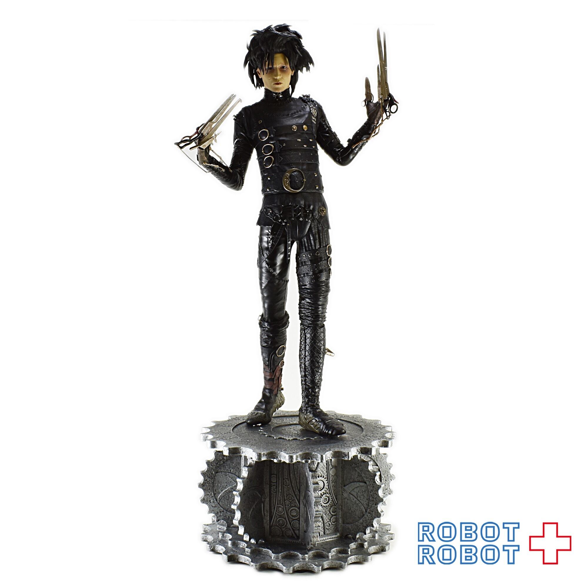 ハリウッドコレクティブル シザーハンズ スタチュー | ROBOTROBOT