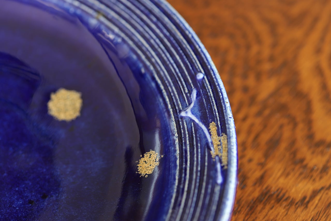 紫香楽瑠璃釉 7寸皿 作：谷井芳山・谷寛窯（信楽焼） | にっこう生活