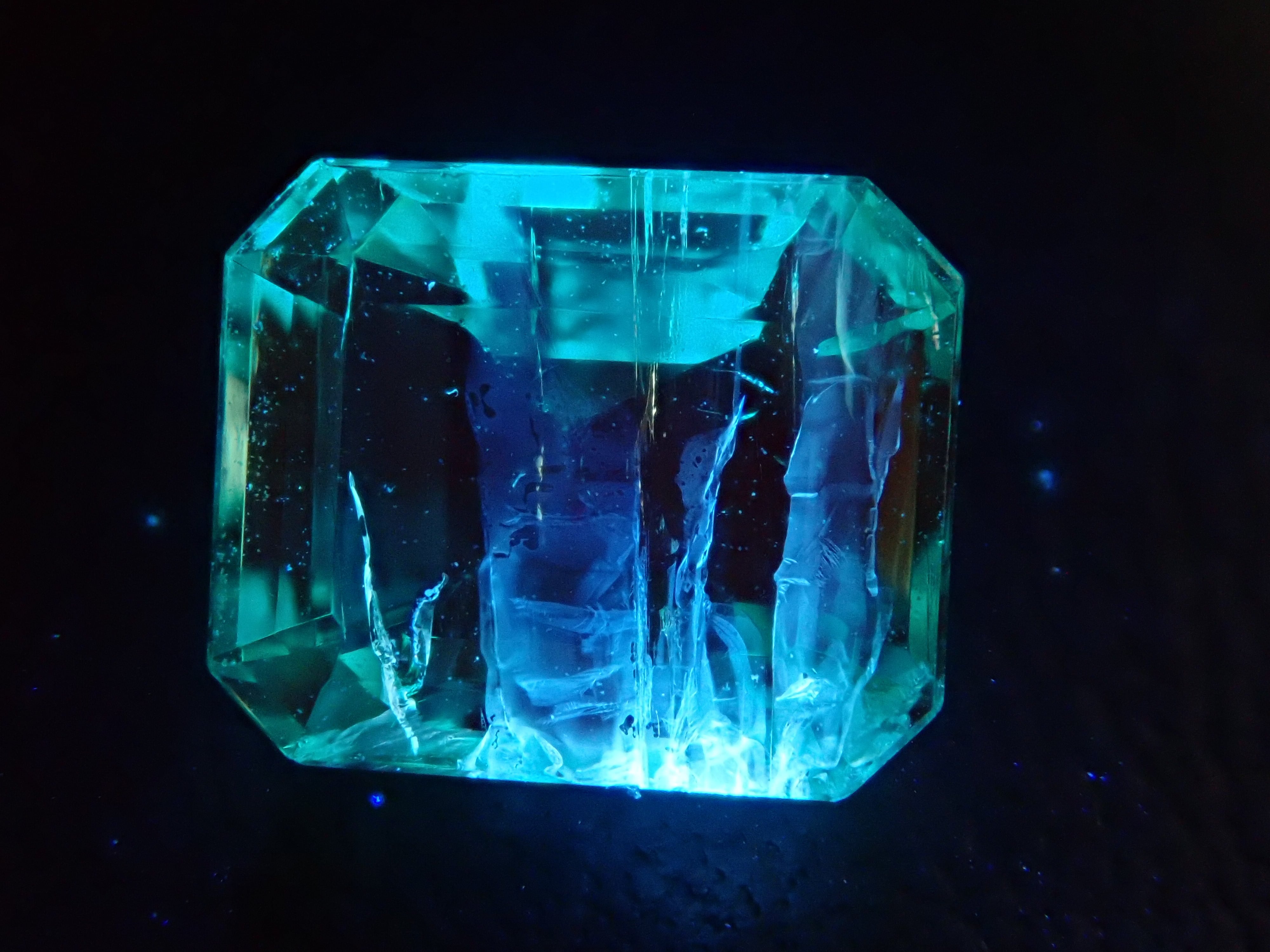 合成エメラルド 1.19ct | Gem Shop Urcaguary(ウルカグアリー:宝石