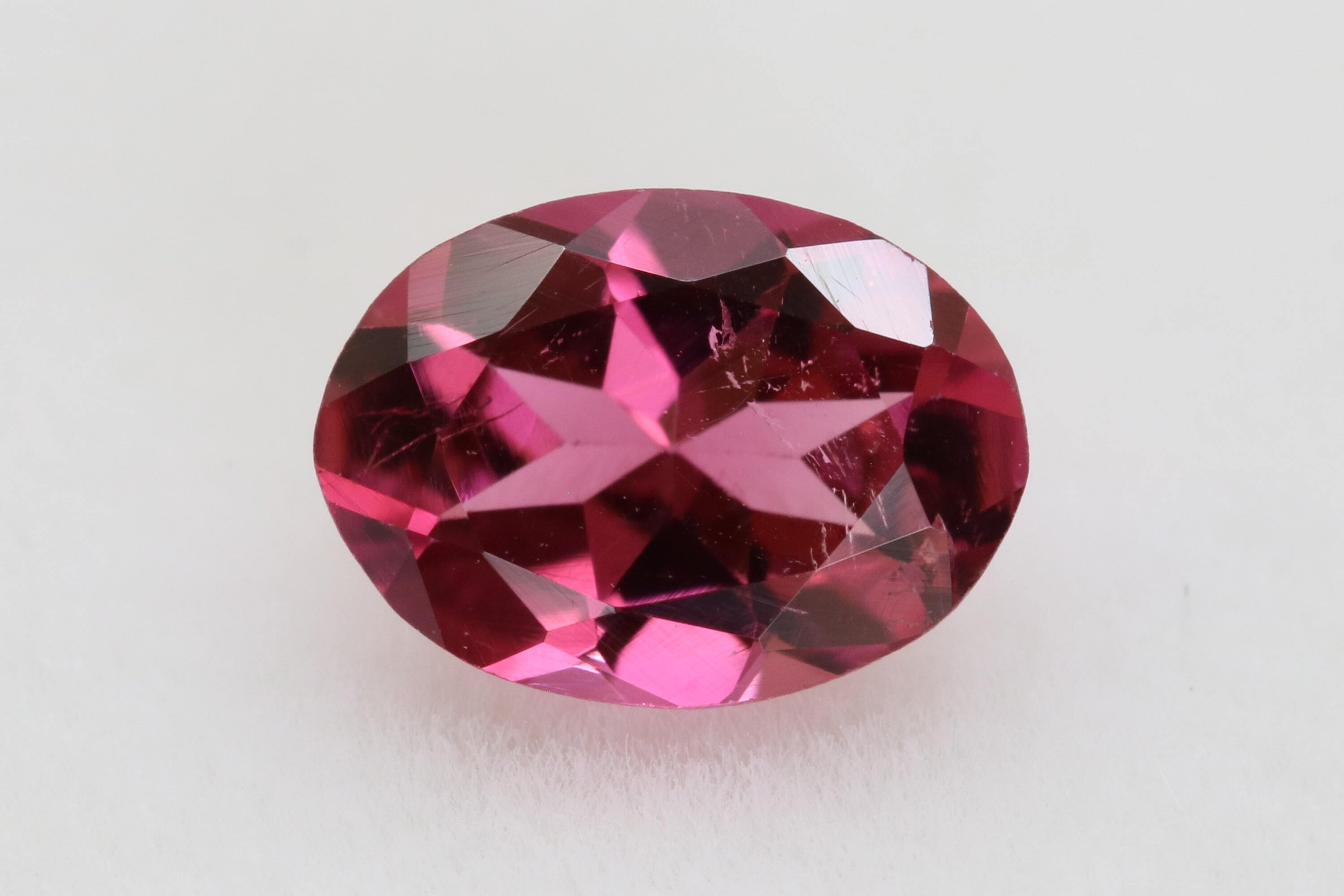 トルマリン 0.68ct 【DS-69】 | ジュエリーサロン石垣 トルマリン 0.68ct 【DS-69】 | ジュエリーサロン石垣