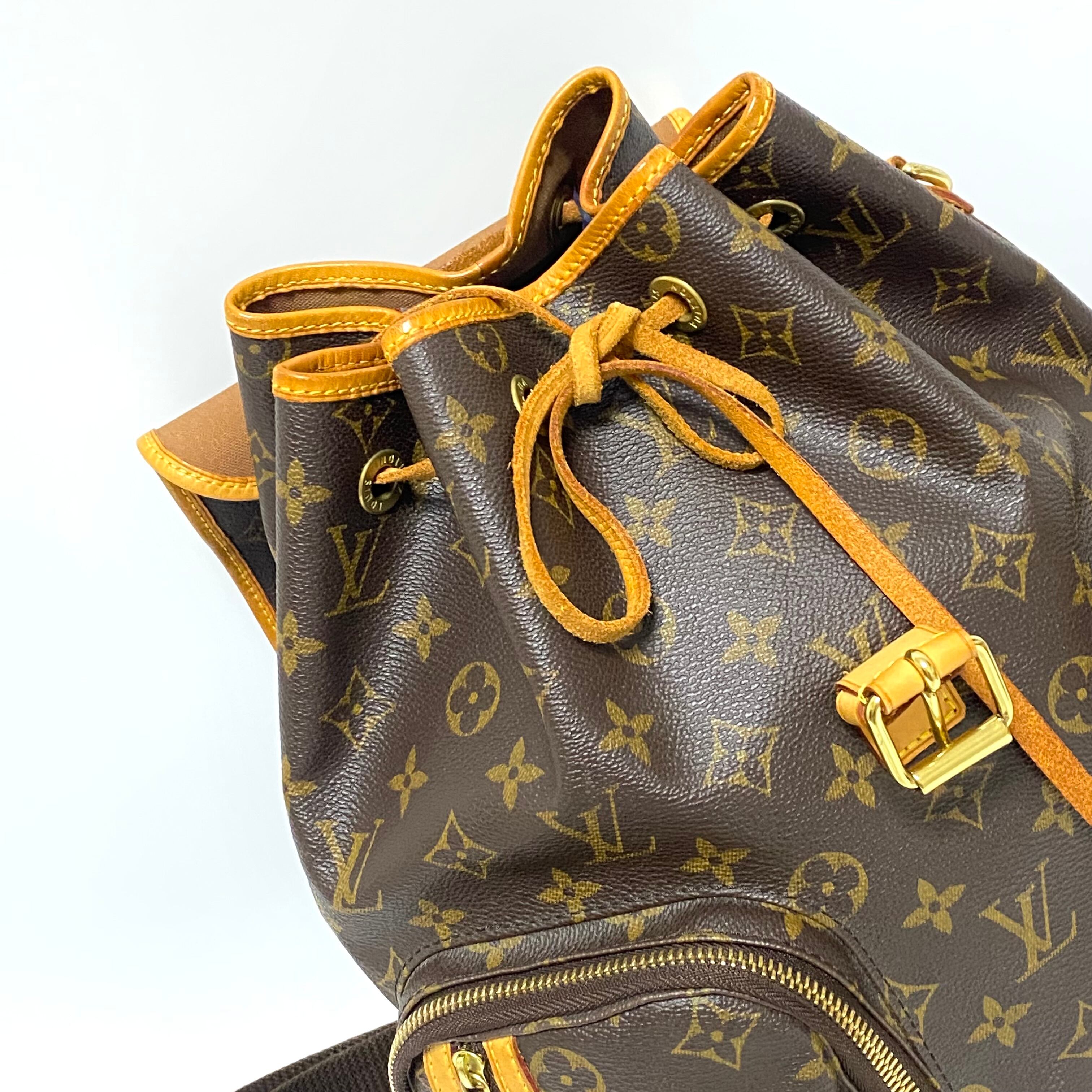 LOUIS VUITTON ルイ・ヴィトン モノグラム サックアドボスフォール 