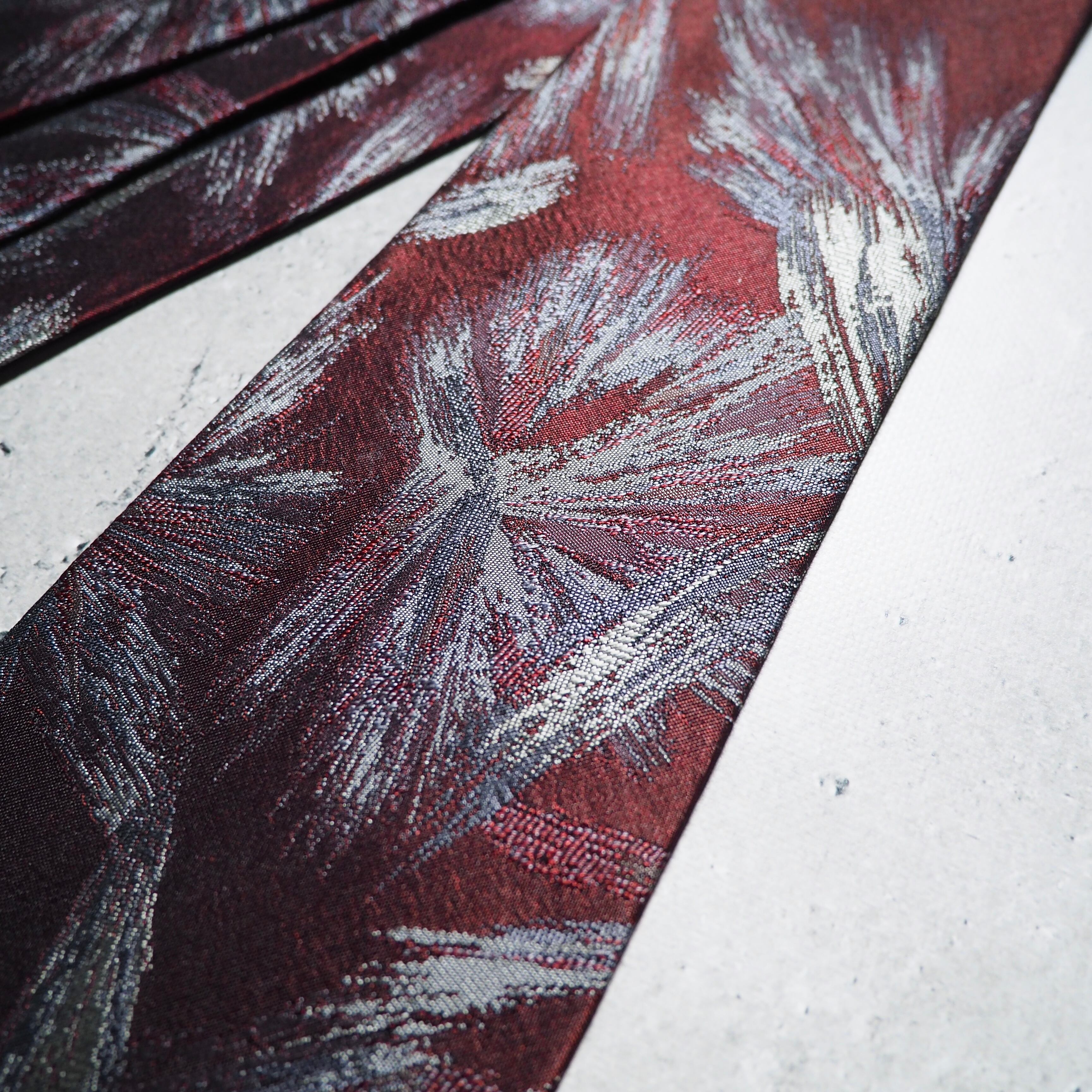 " im - ISSEY MIYAKE " Contemporary Art Embbossed vintage Silk Tie