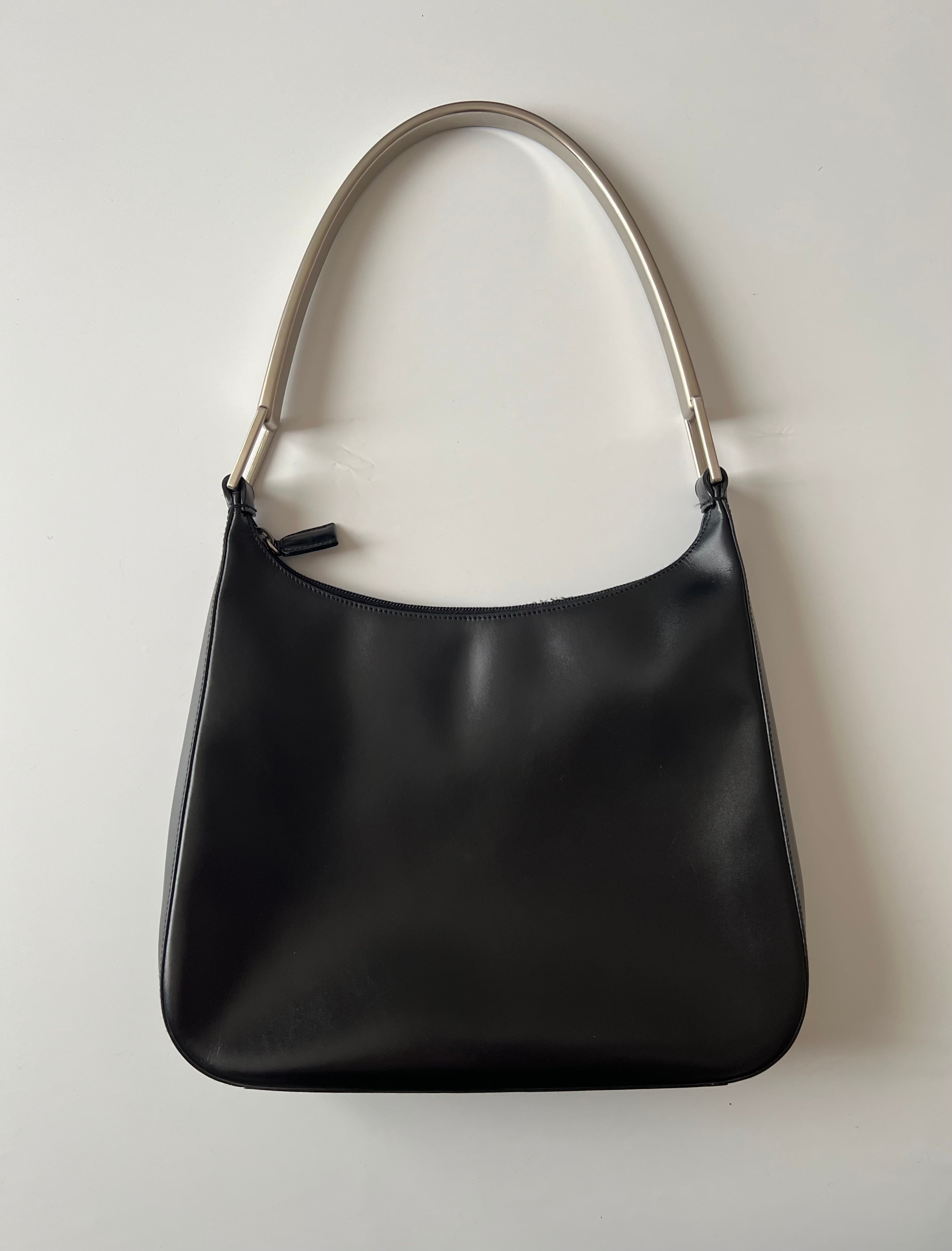 FW1998 PRADA SILVER HANDLE LEATHER BAG | triptraproll