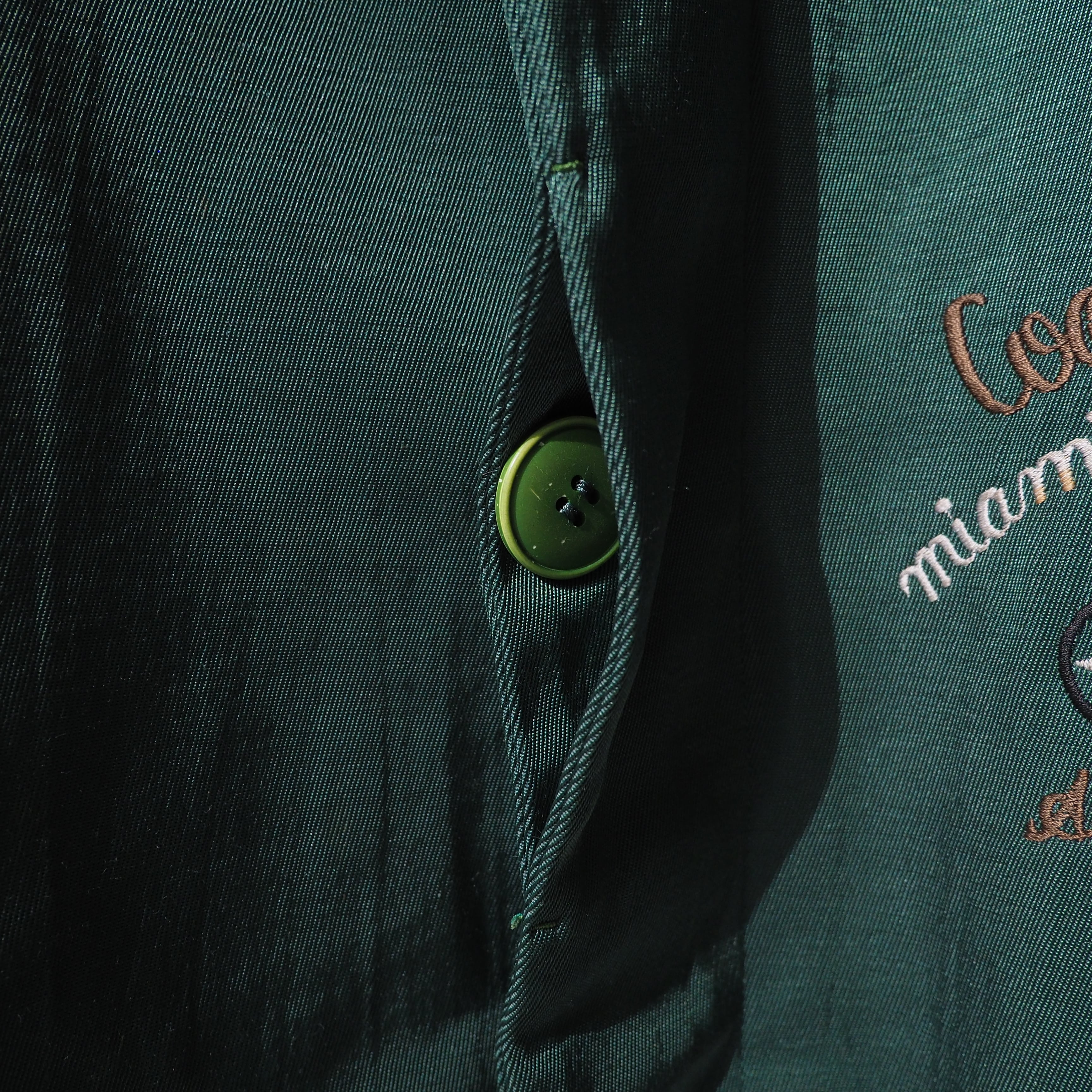 1980s ” Old ABAHOUSE ” Beautiful green Color vintage loose Nylon jacket