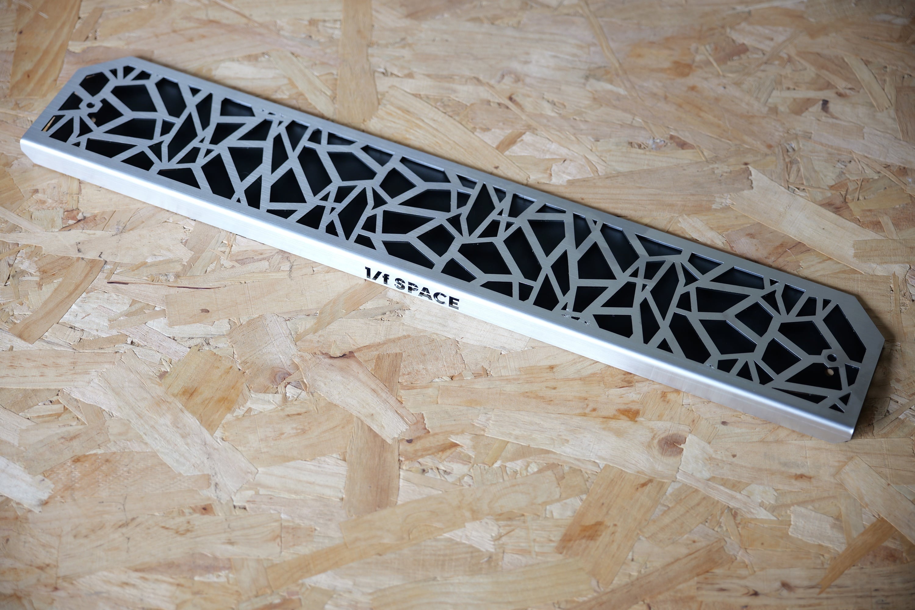 igt用 IRONBOARD L | 1/f SPACE