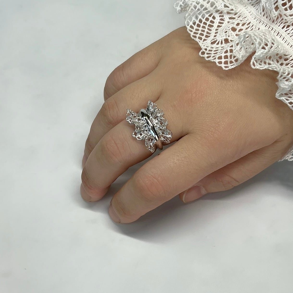 ふりるの指輪 Lサイズ（約13号〜15号） | シロメ