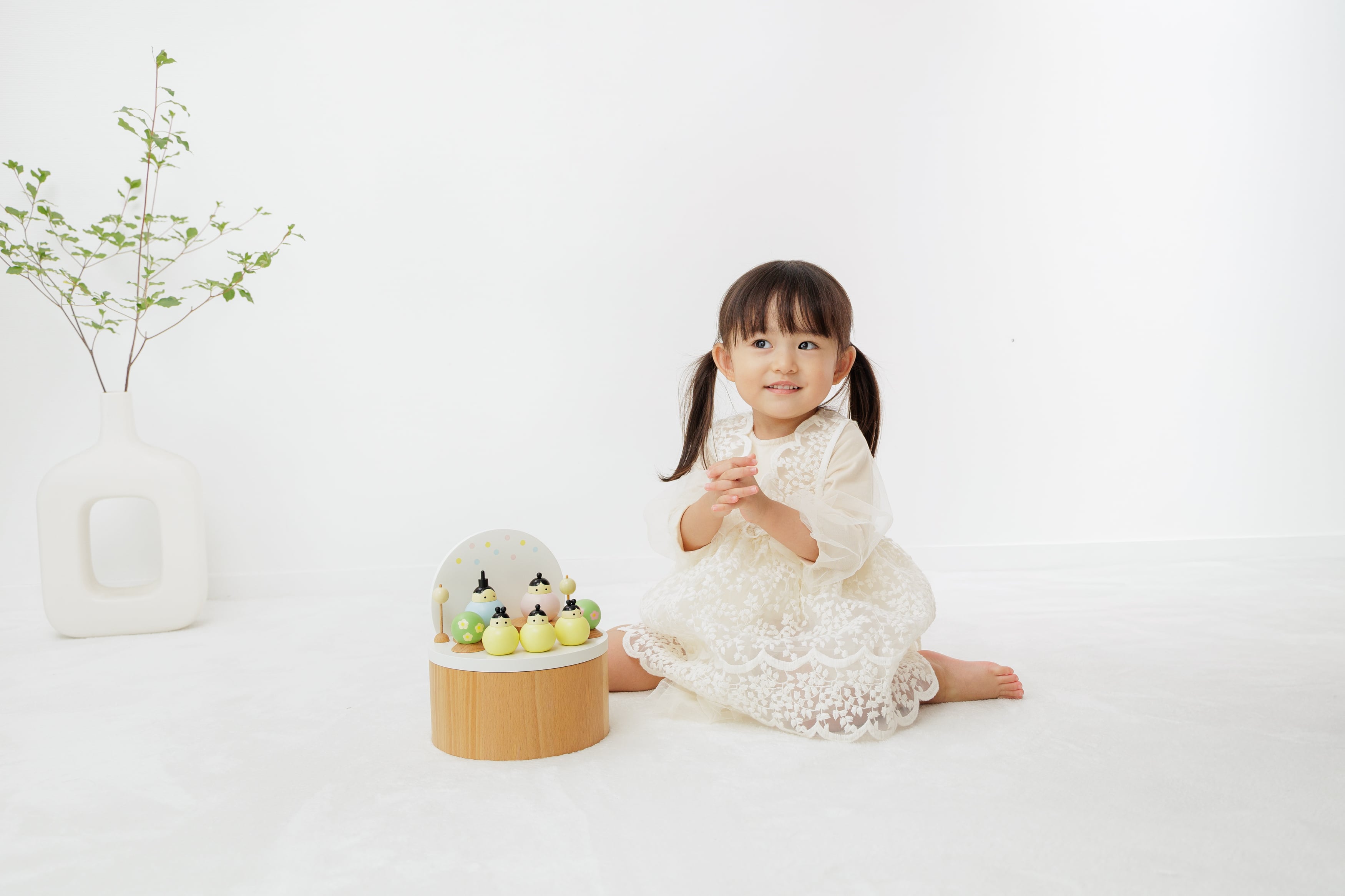 木の雛人形「ころん」 | ニチガン 公式オンラインショップ