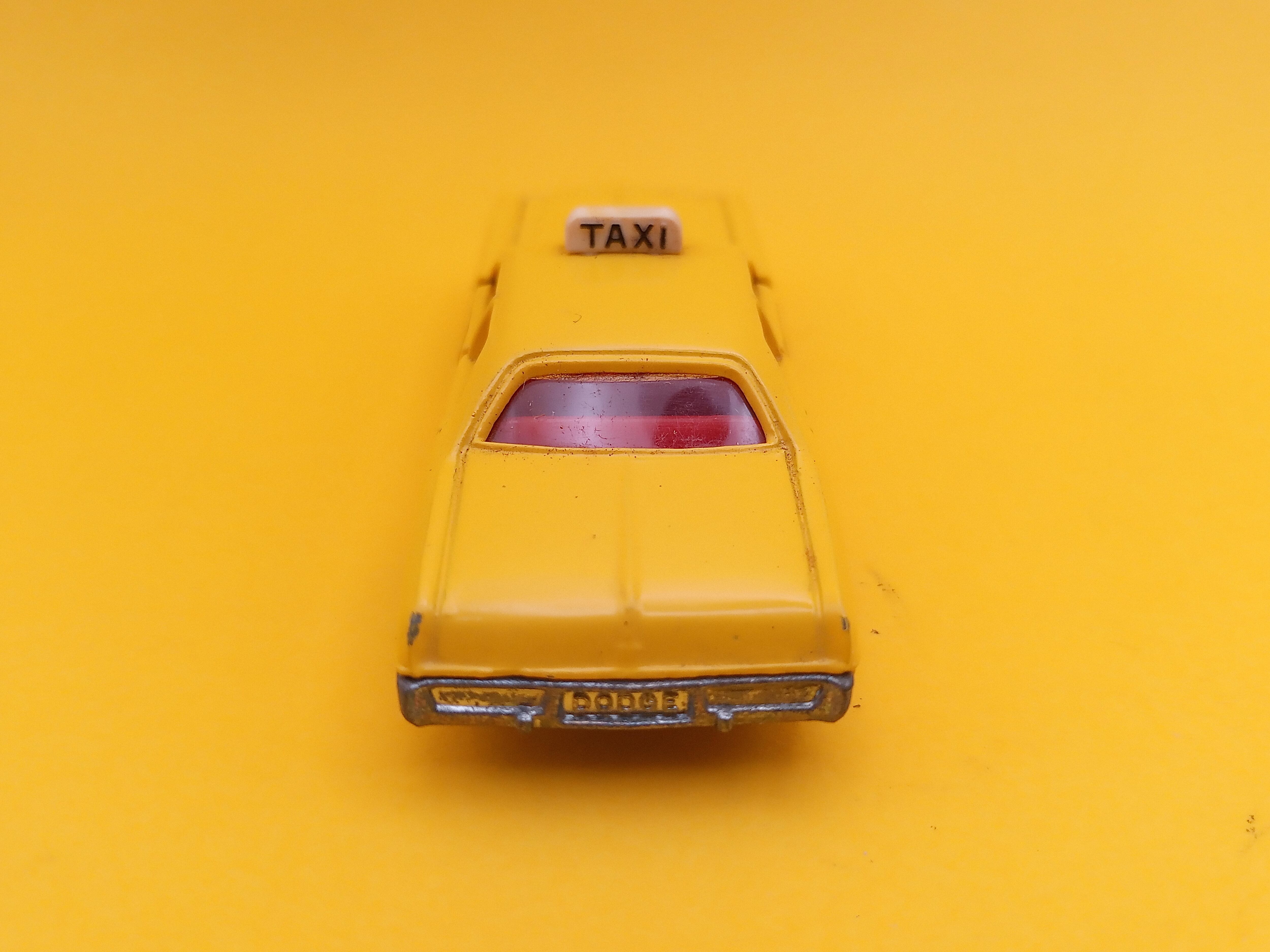 トミカ 外国車シリーズ F18 ダッジコロネット カスタム タクシー 日本製/青箱 | トイズキング レトロ館 powered by BASE