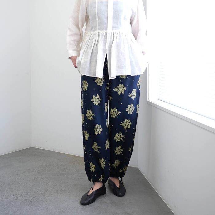 パンツ | tile