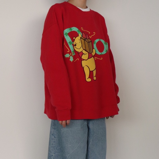 【USED】Winnie‐the‐Pooh Gift Sweat / Red